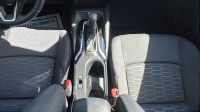 2025 Toyota Corolla Hatchback SE