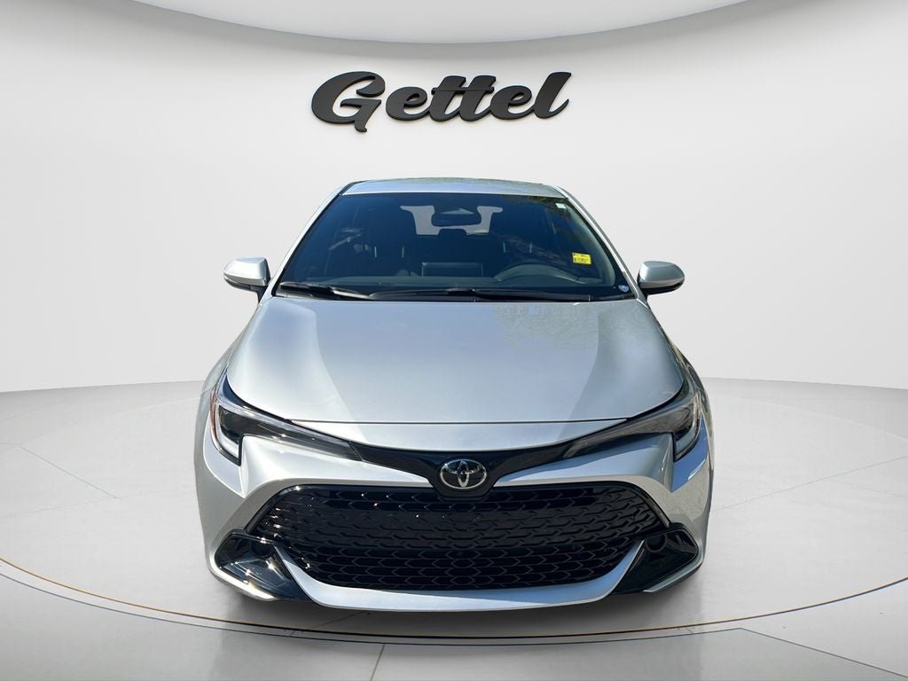 2025 Toyota Corolla Hatchback SE