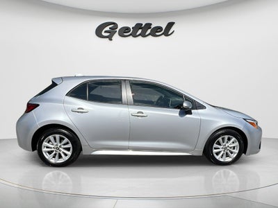 2025 Toyota Corolla Hatchback SE