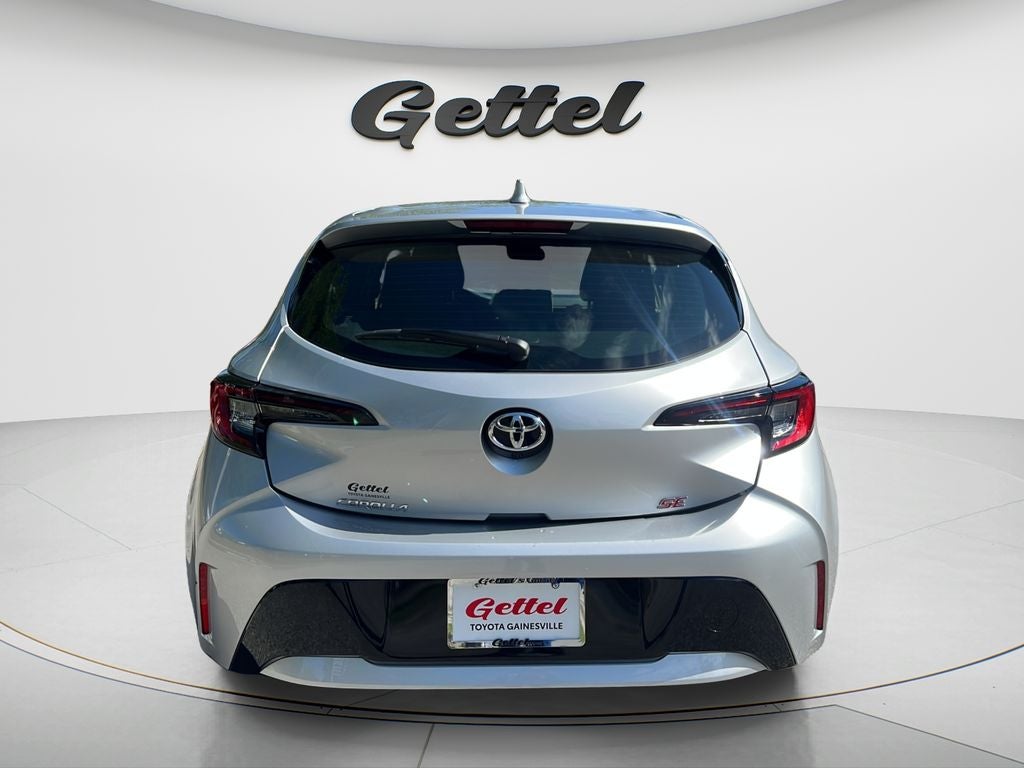 2025 Toyota Corolla Hatchback SE