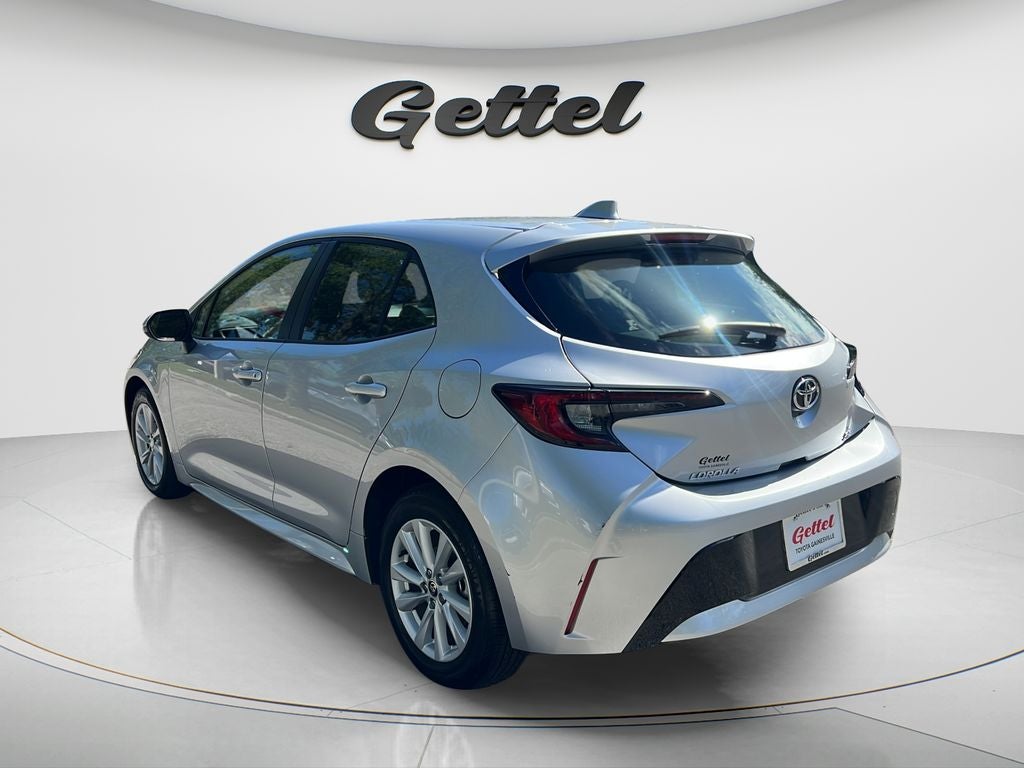 2025 Toyota Corolla Hatchback SE