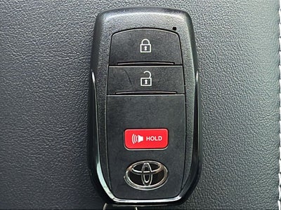 2026 Toyota COROLLA HATCHBACK SE