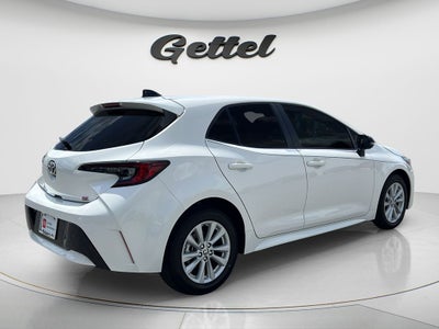 2026 Toyota COROLLA HATCHBACK SE