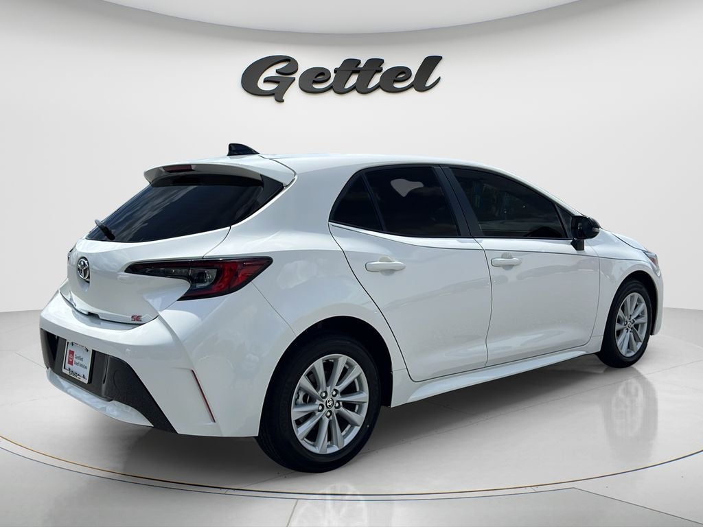 2026 Toyota COROLLA HATCHBACK SE