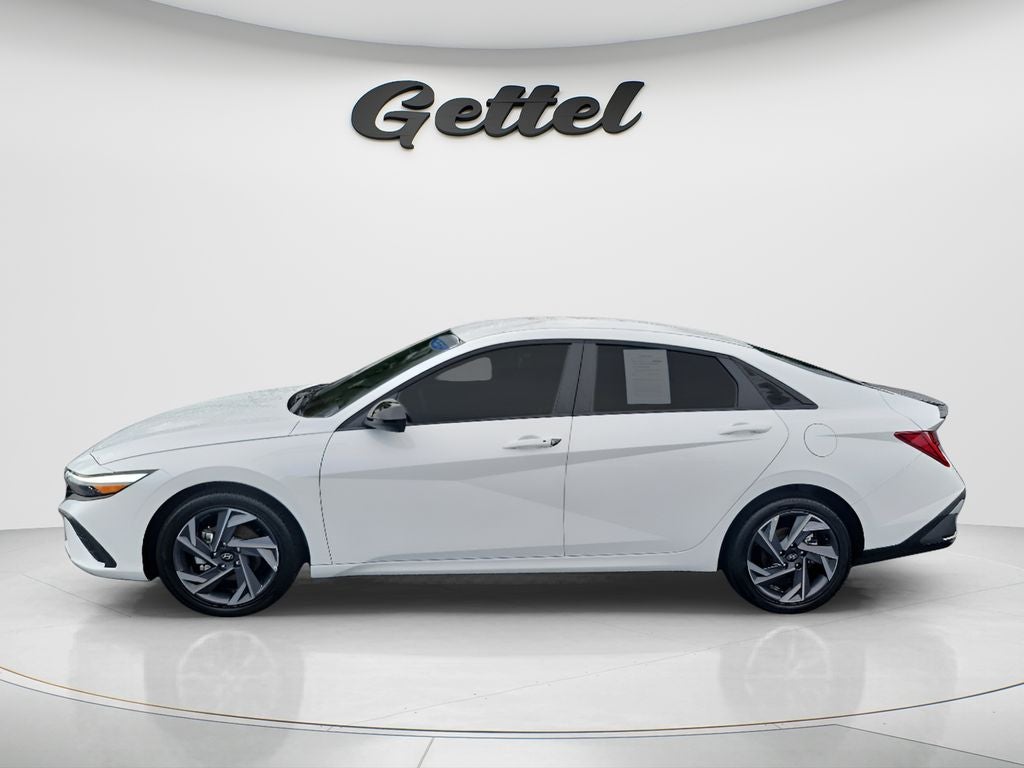 2025 Hyundai Elantra Hybrid SEL Sport