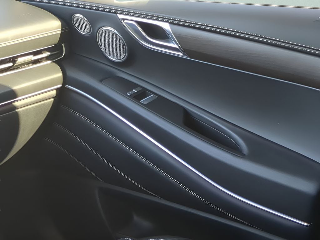 2023 Genesis GV80 2.5T