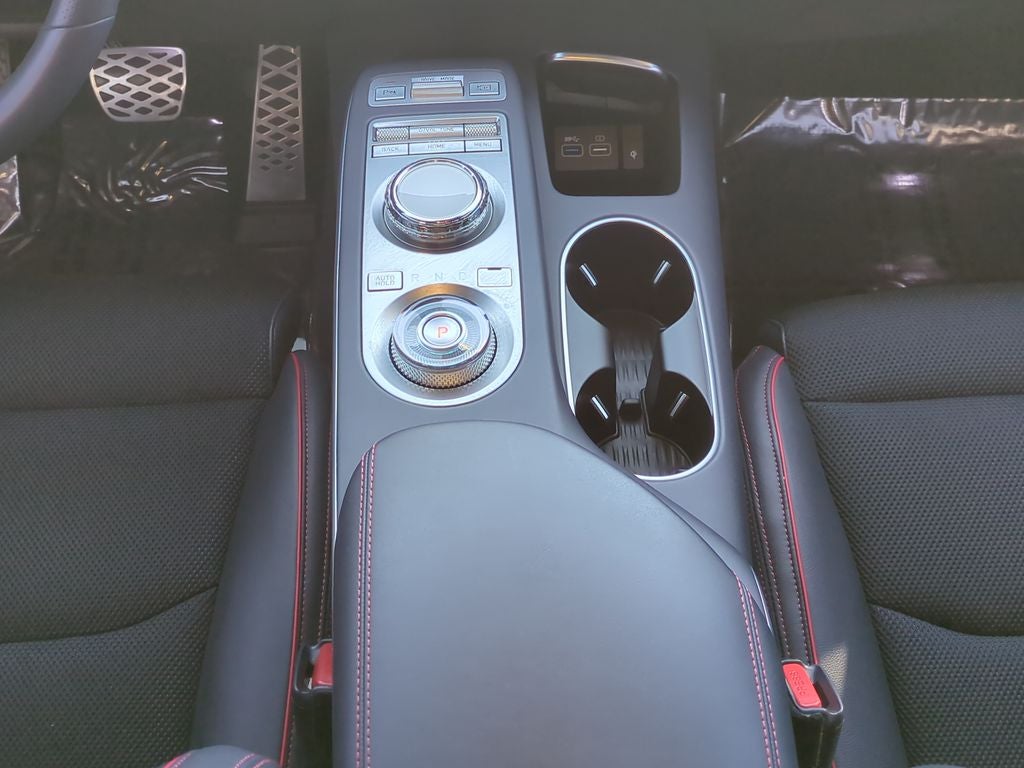 2022 Genesis GV70 2.5T