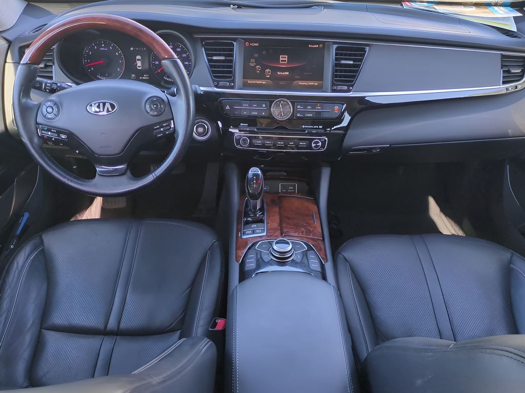 2015 Kia K900 Luxury