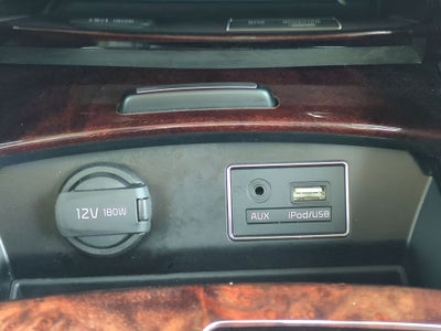 2015 Kia K900 Luxury