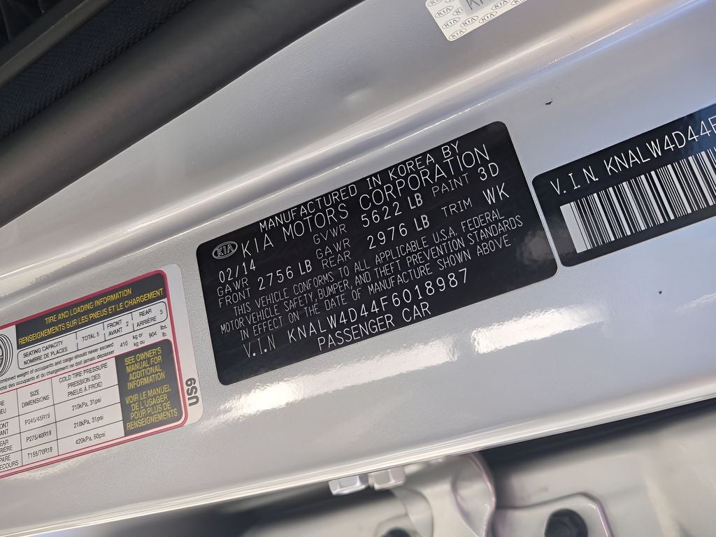 2015 Kia K900 Luxury