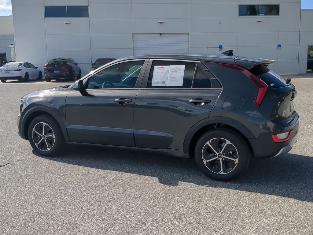 2025 Kia Niro LX