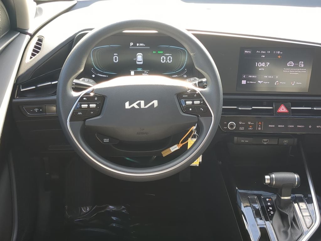 2025 Kia Niro LX