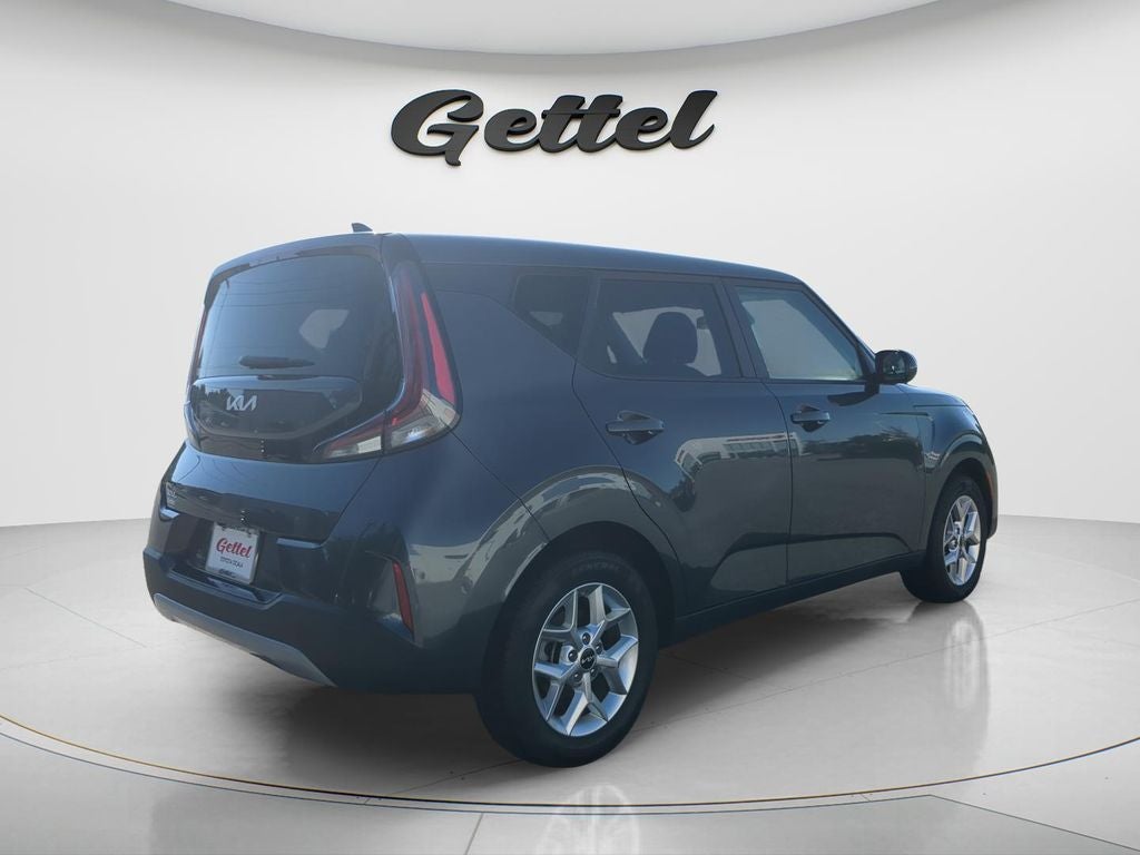 2024 Kia Soul LX