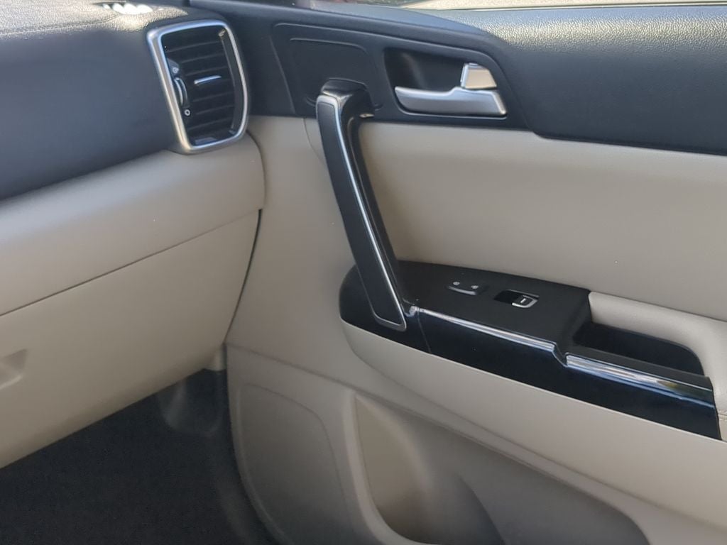 2020 Kia Sportage EX