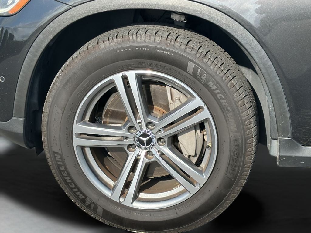 2021 Mercedes-Benz GLC-Class GLC 300
