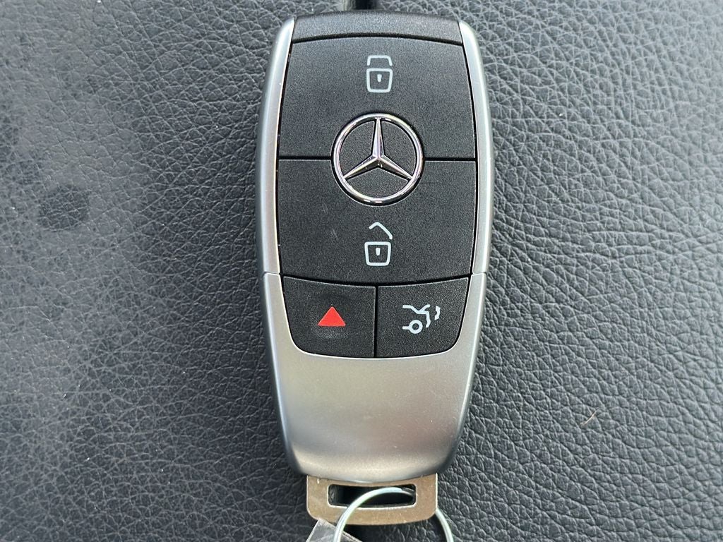 2021 Mercedes-Benz GLC-Class GLC 300