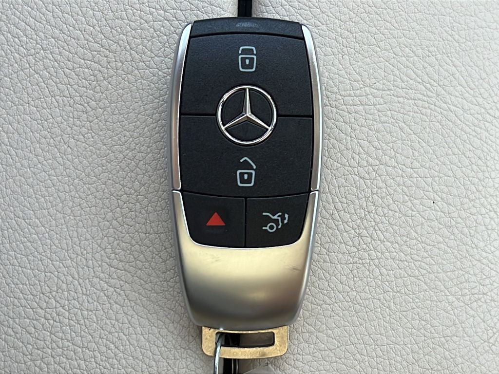 2023 Mercedes-Benz GLB-Class GLB 250