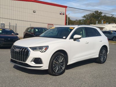 2021 Audi Q3 Premium quattro