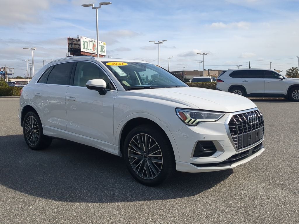 2021 Audi Q3 Premium quattro