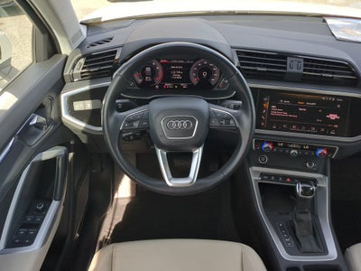 2021 Audi Q3 Premium quattro