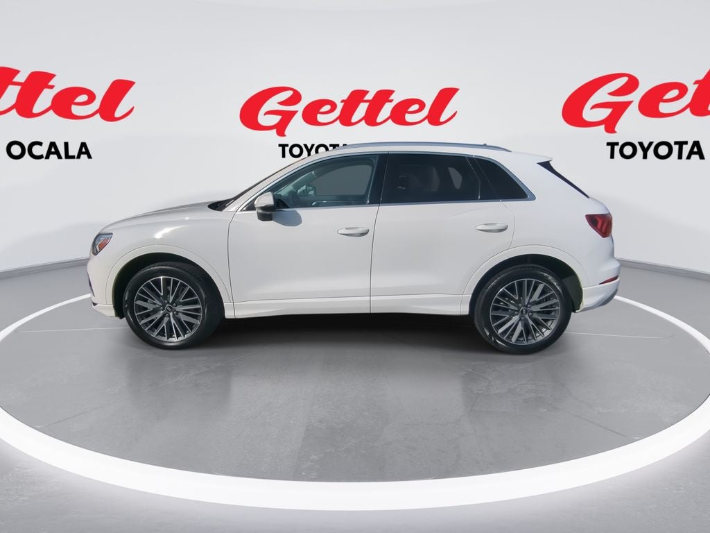 2021 Audi Q3 Premium quattro