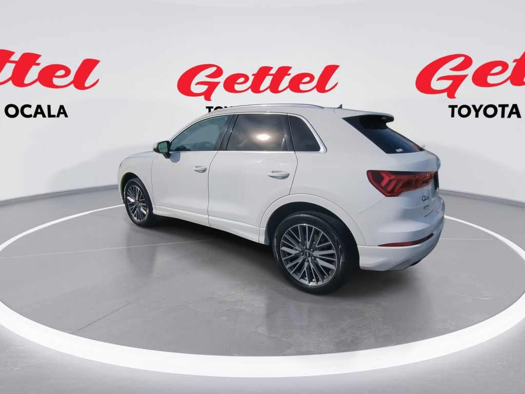 2021 Audi Q3 Premium quattro