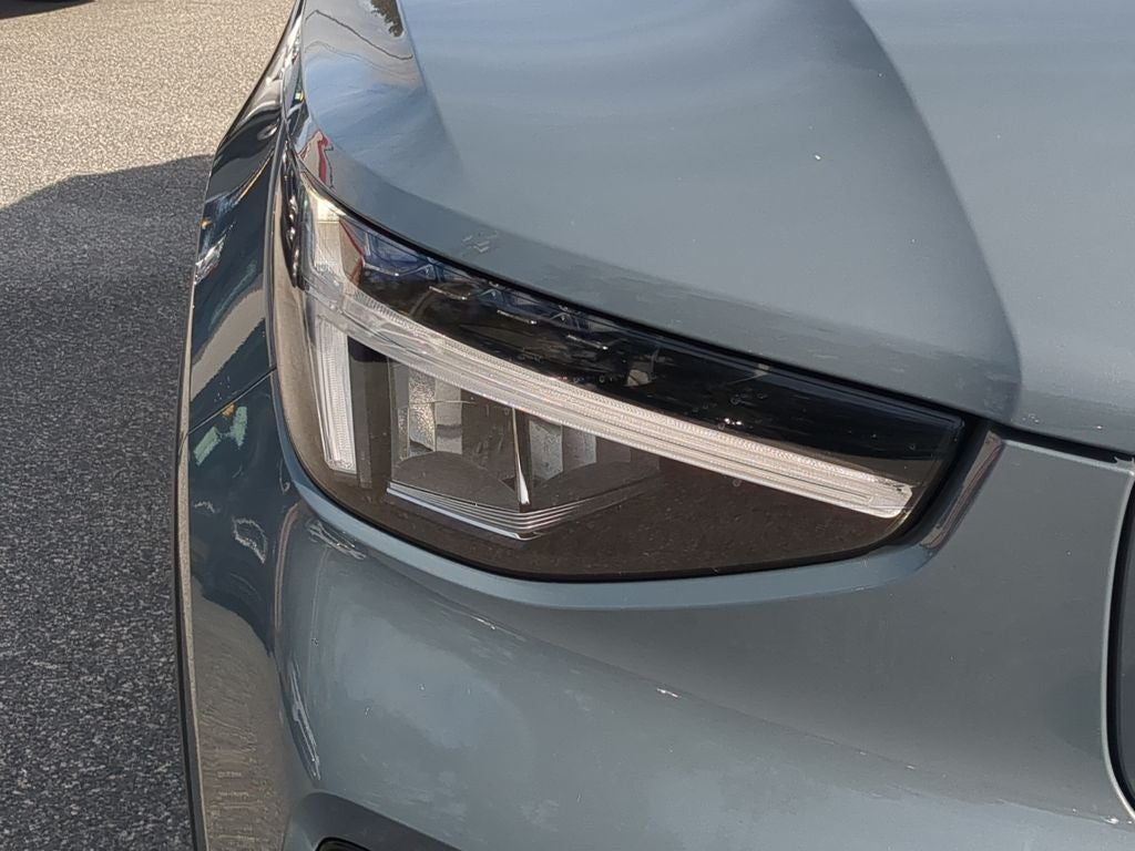 2023 Volvo C40 Twin Core