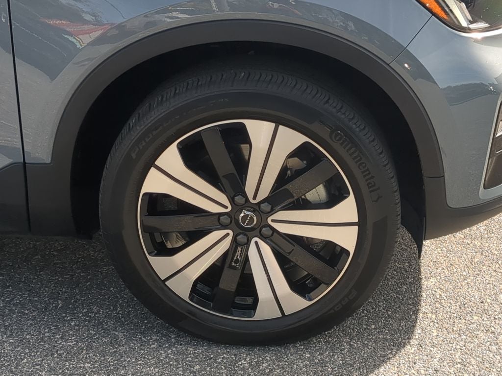 2023 Volvo C40 Twin Core