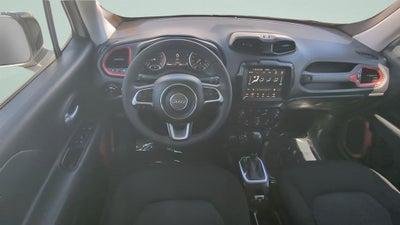 2023 Jeep Renegade Trailhawk