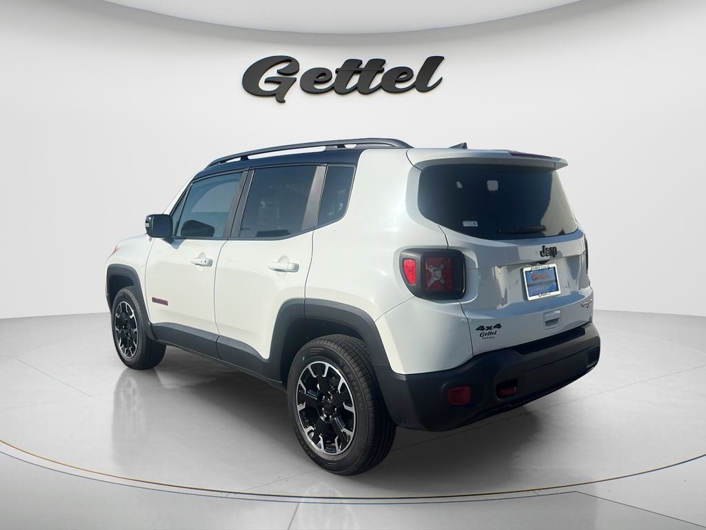 2023 Jeep Renegade Trailhawk