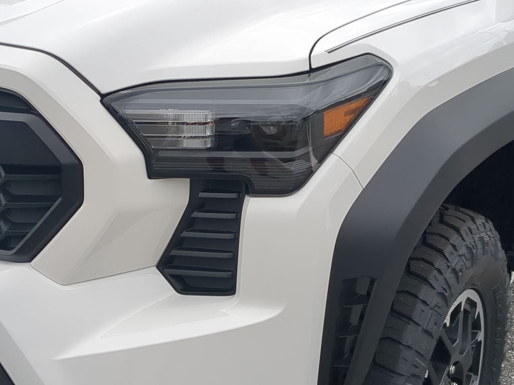 2025 Toyota Tacoma i-FORCE MAX Tacoma TRD Off-Road