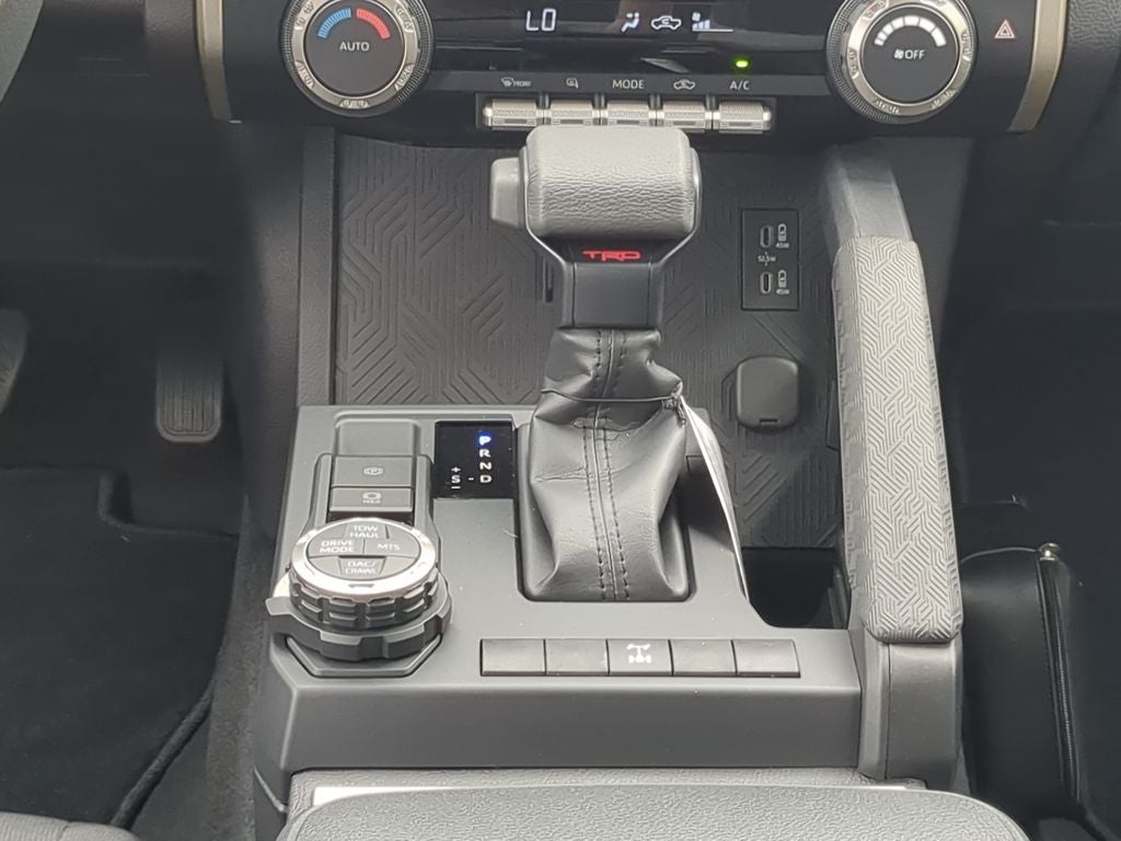 2025 Toyota Tacoma i-FORCE MAX Tacoma TRD Off-Road