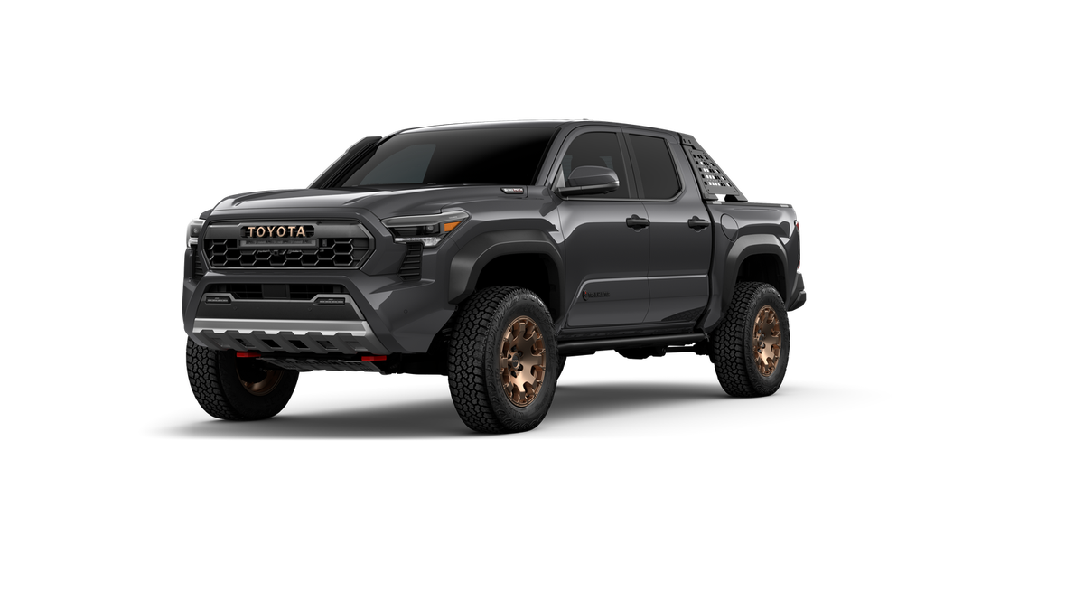 2026 Toyota Tacoma i-FORCE MAX Tacoma Trailhunter