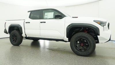 2026 Toyota Tacoma i-FORCE MAX Tacoma TRD Pro