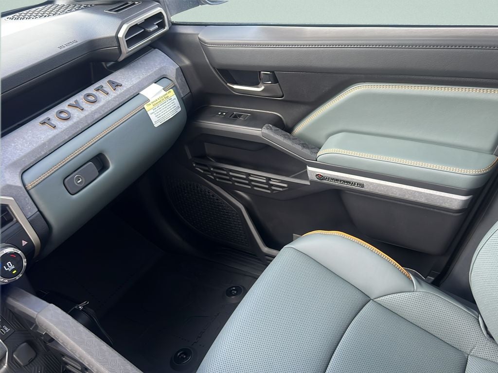 2026 Toyota Tacoma i-FORCE MAX Tacoma Trailhunter