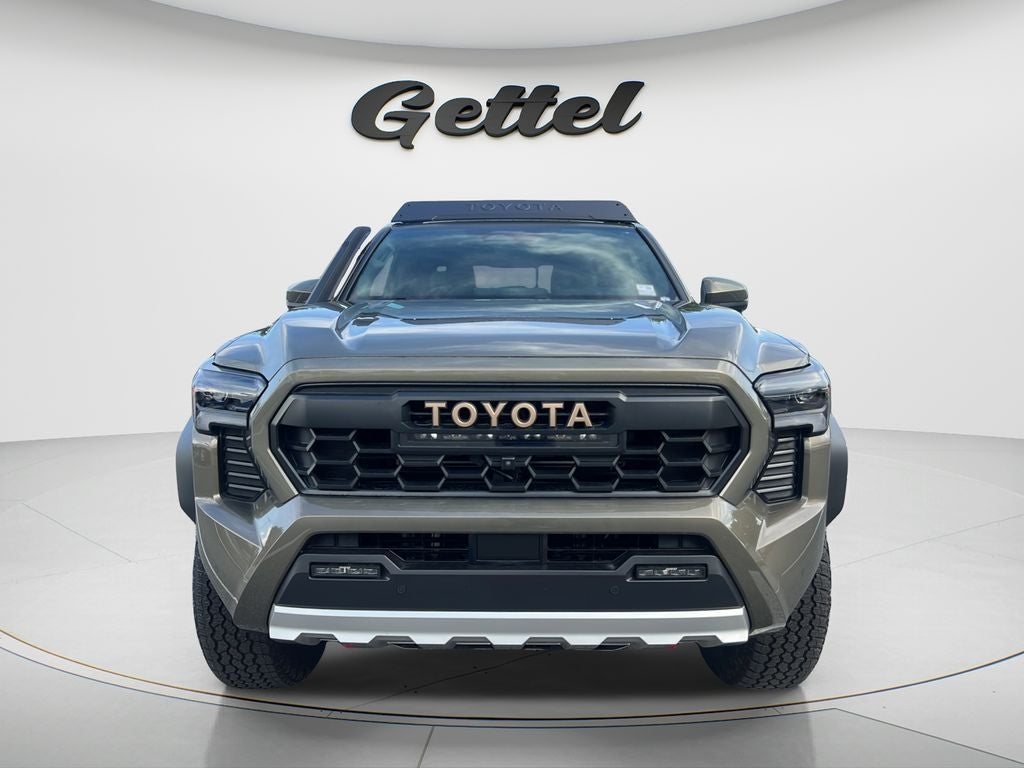 2026 Toyota Tacoma i-FORCE MAX Tacoma Trailhunter