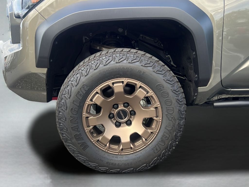 2026 Toyota Tacoma i-FORCE MAX Tacoma Trailhunter