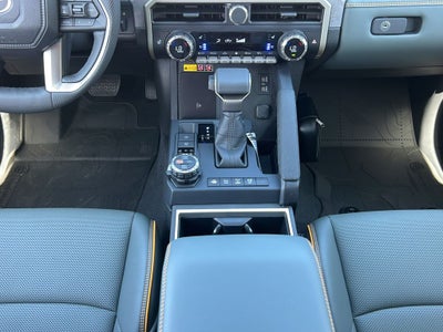 2026 Toyota Tacoma i-FORCE MAX Tacoma Trailhunter