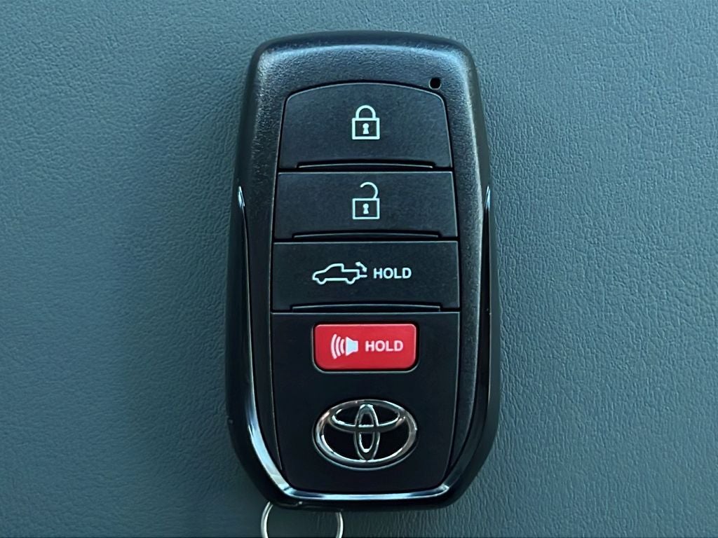 2026 Toyota Tacoma i-FORCE MAX Tacoma Trailhunter