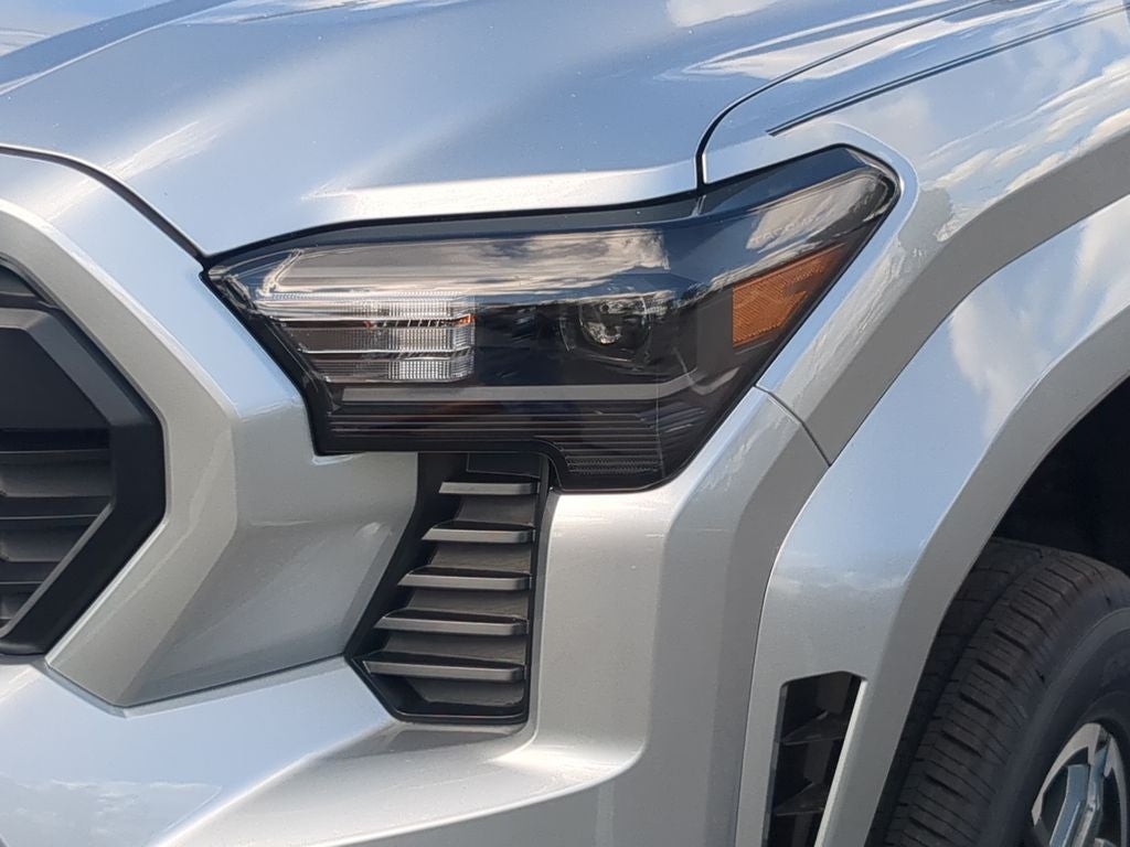 2025 Toyota Tacoma i-FORCE MAX Tacoma TRD Sport