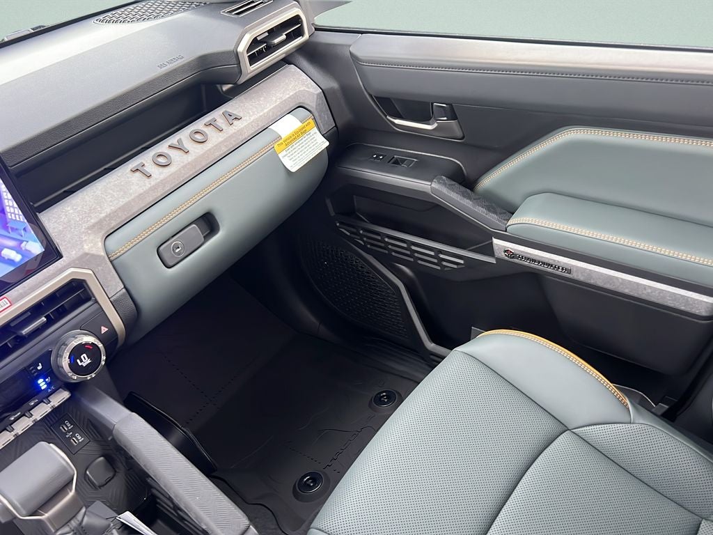 2026 Toyota Tacoma i-FORCE MAX Tacoma Trailhunter