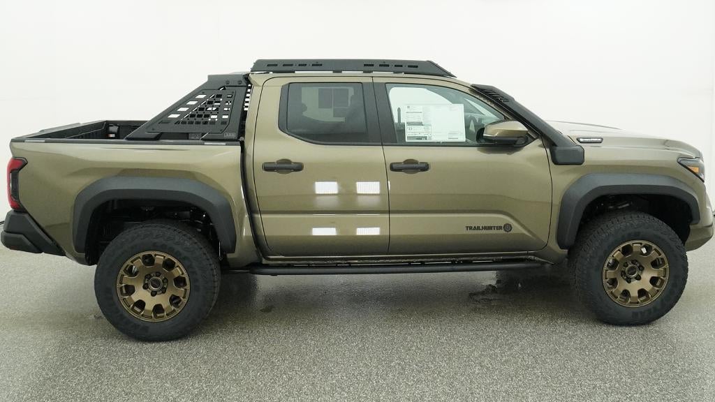 2026 Toyota Tacoma i-FORCE MAX Tacoma Trailhunter