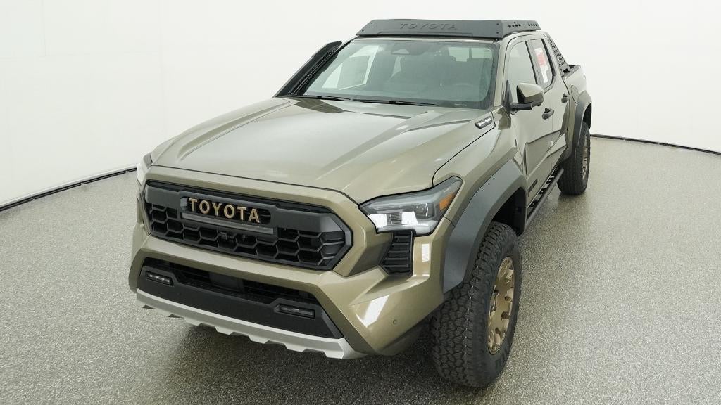 2026 Toyota Tacoma i-FORCE MAX Tacoma Trailhunter