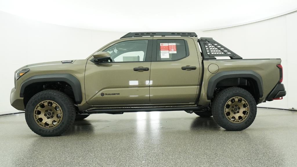 2026 Toyota Tacoma i-FORCE MAX Tacoma Trailhunter
