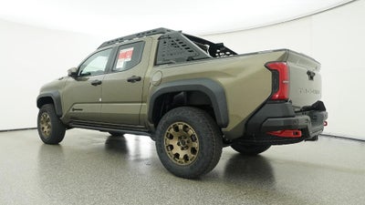 2026 Toyota Tacoma i-FORCE MAX Tacoma Trailhunter