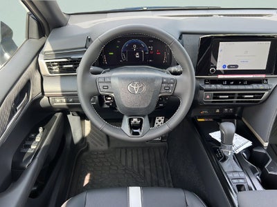 2026 Toyota Camry SE AWD