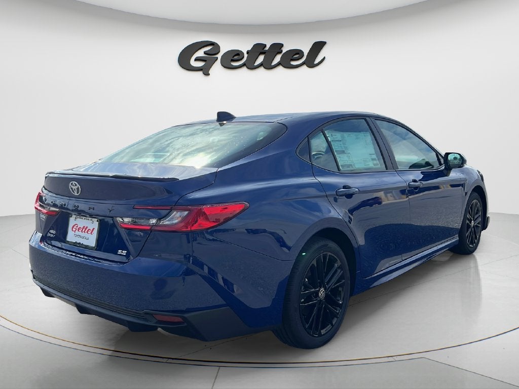 2026 Toyota Camry SE AWD