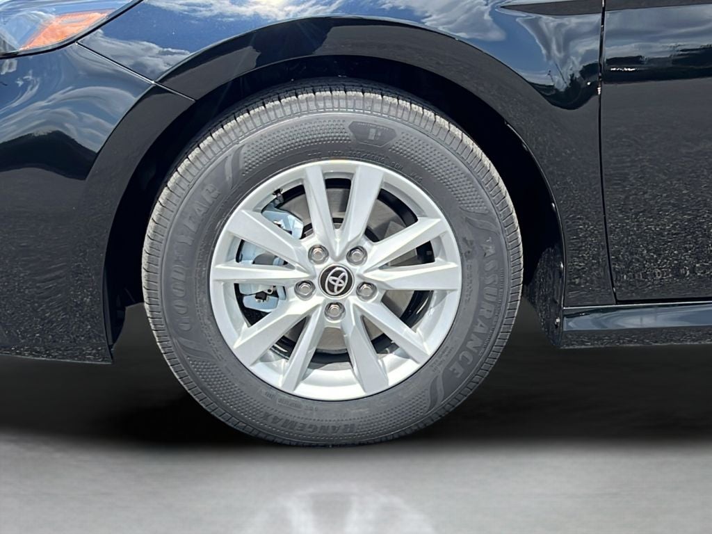 2026 Toyota Camry LE AWD