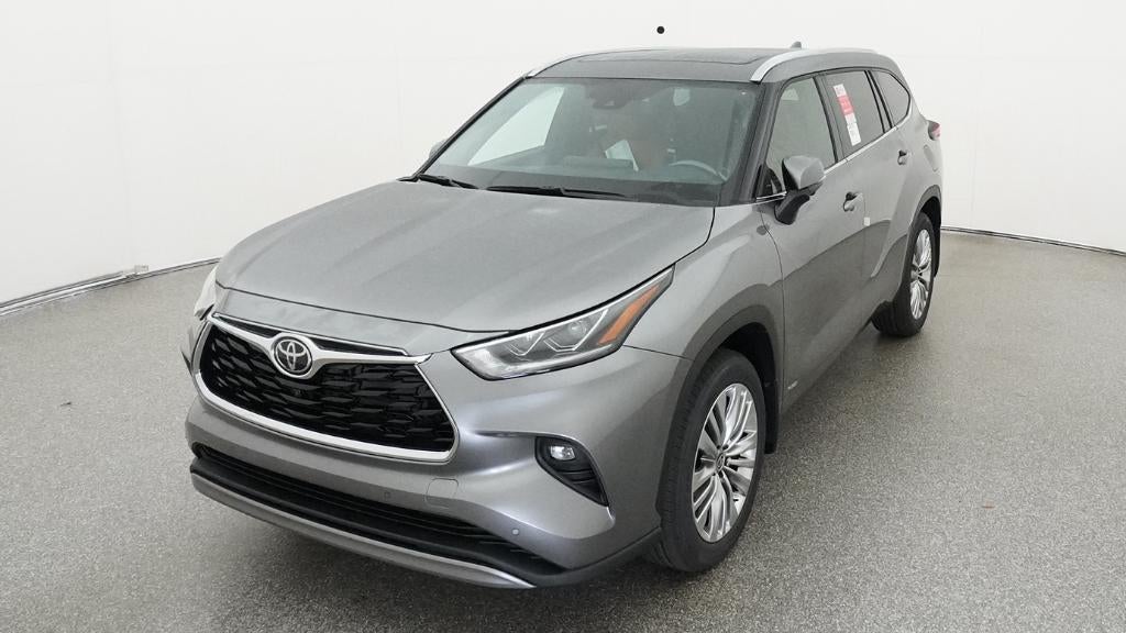 2026 Toyota Highlander Hybrid Platinum