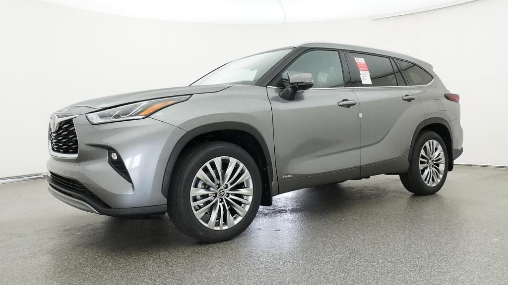 2026 Toyota Highlander Hybrid Platinum